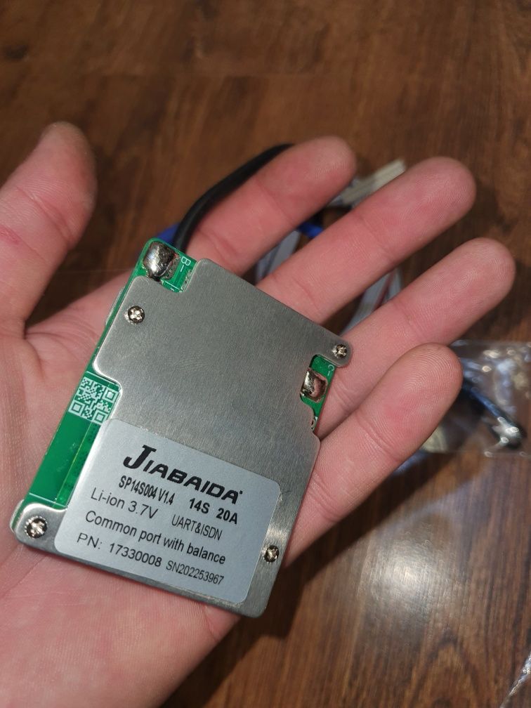 Універсальна Smart BMS 7-14S li-ion / LiFePO4 24/36/48/52V 20A  Blueto