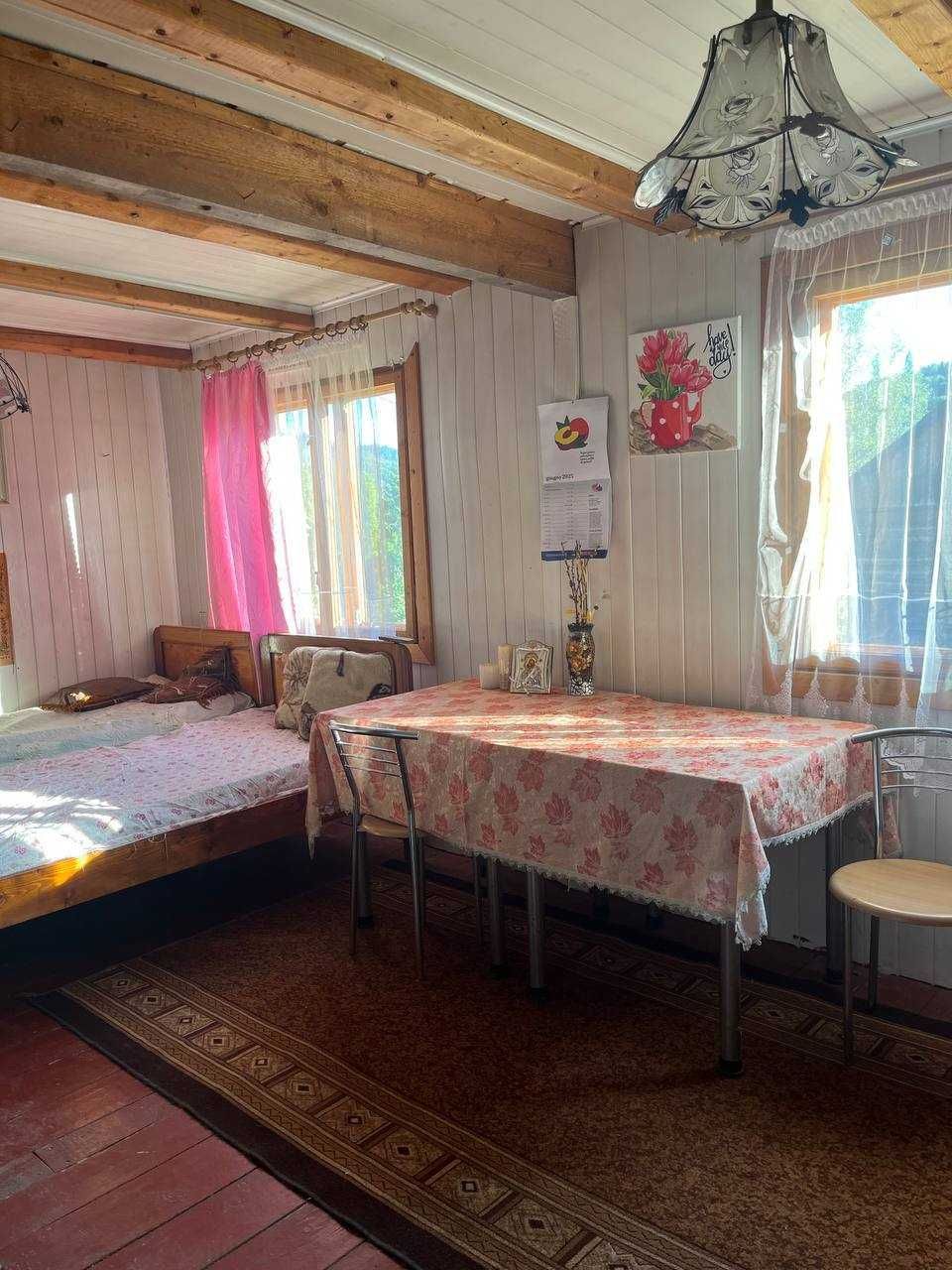 Продаж будинку у с.Славське|10cот земельна ділянка