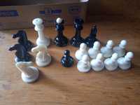 Продам шахматы фигурки без доски