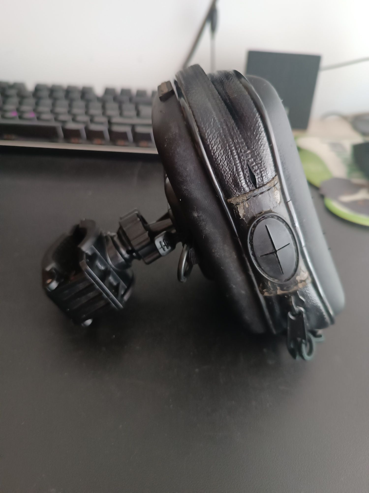 Suporte para telemóvel