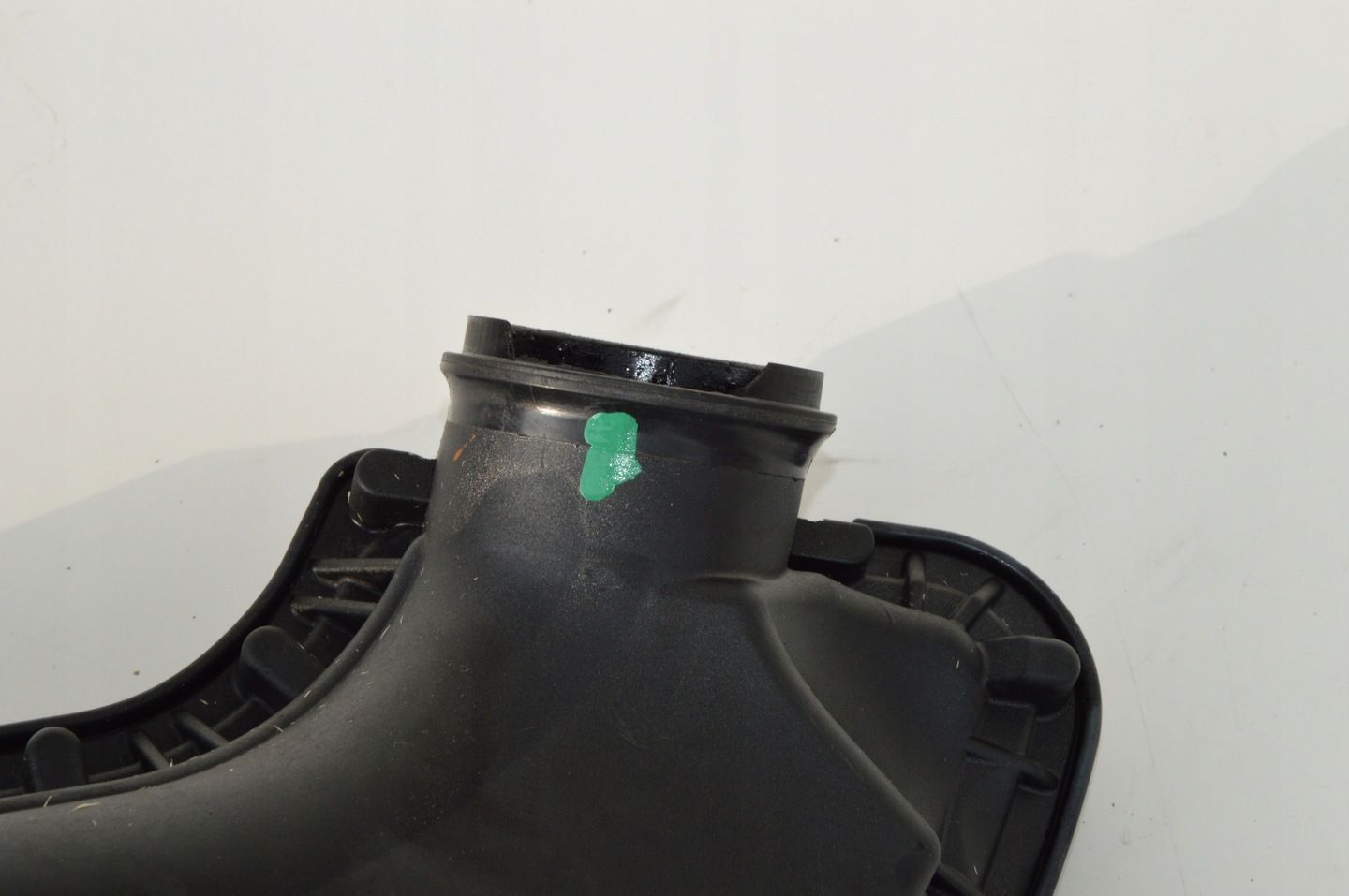 rura powietrza rezonator chrysler 300c a6421401487 3.0 v6 crd a6421401487