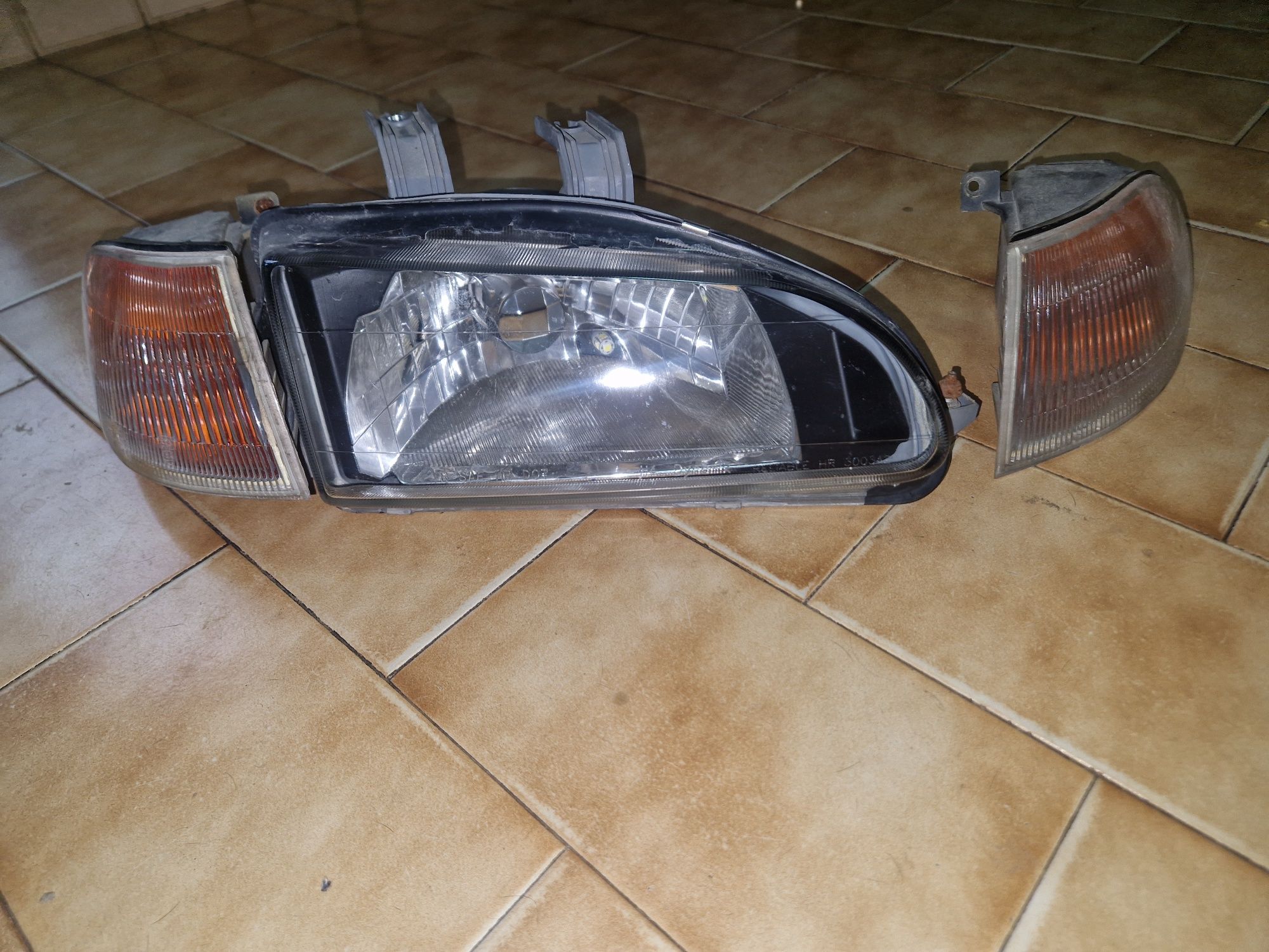 Farol e piscas honda civic eg9/eh9