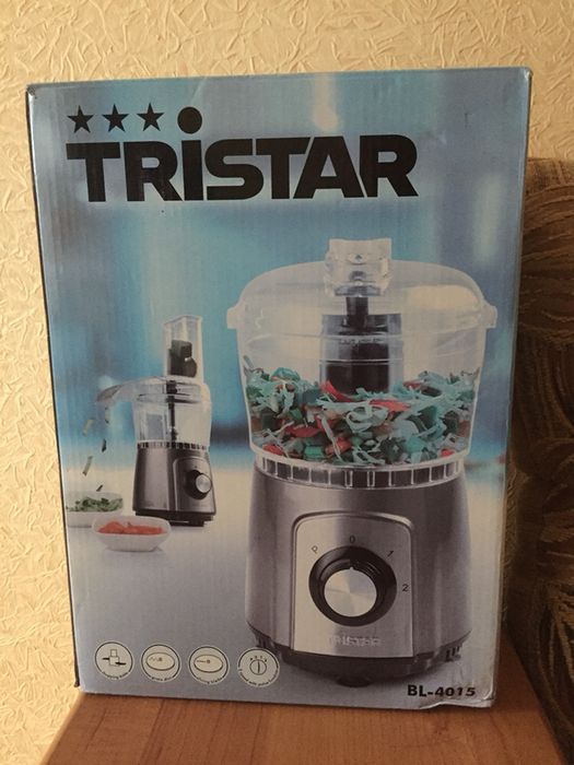 Кухонный комбайн TRISTAR BL-4015