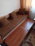 Komplet sofa rozkładana i ława