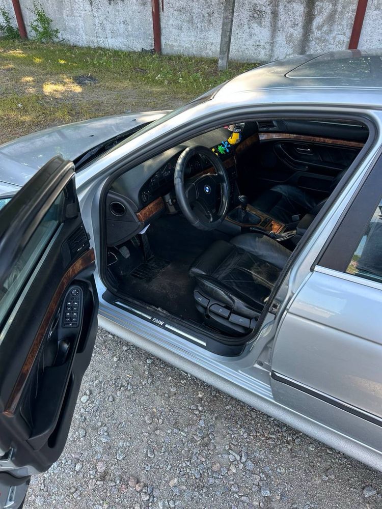 Продам Bmw 5 Series 1996