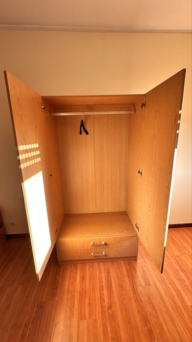 Guarda roupa solteiro