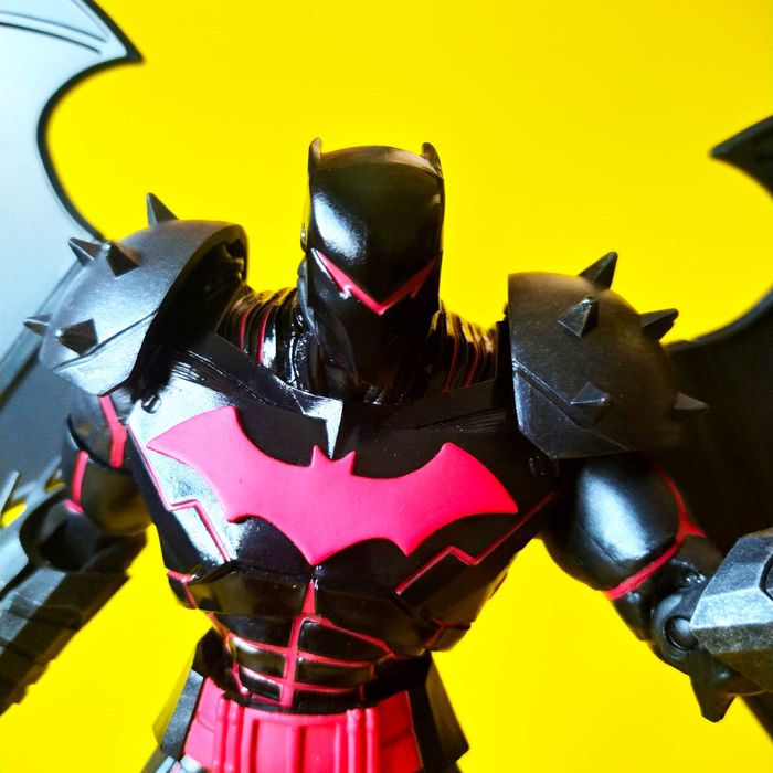Figura McFarlane Batman: Hellbat Suit