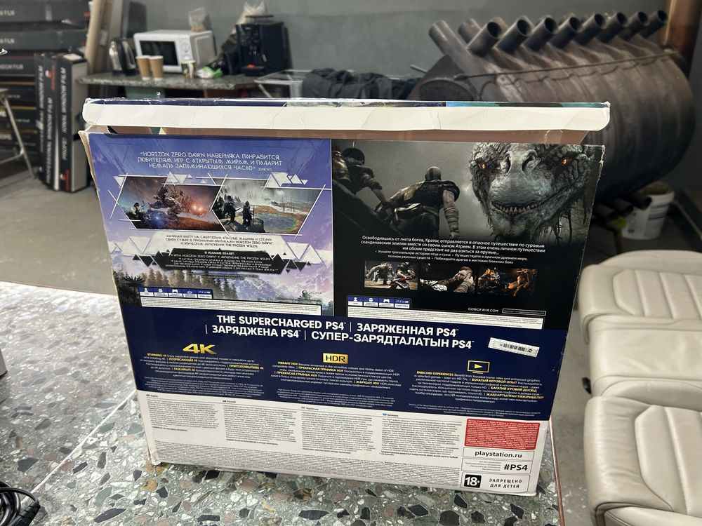 Ігрова приставка SONY Play Station 4 PRO 1Т