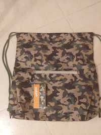 Mochila Camuflada