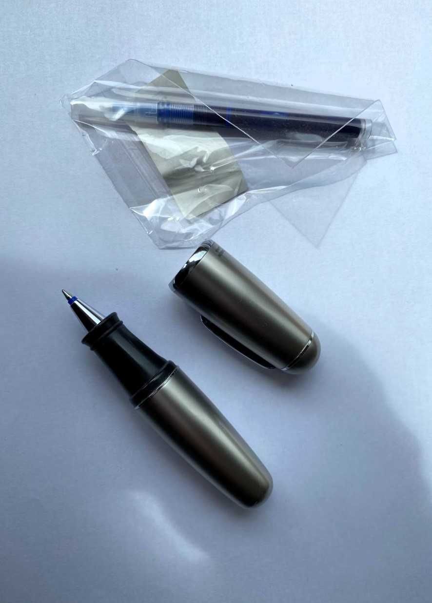 Продаю ручку TOMBOW ZOOM 838bw EGG Rollerball Ballpoint Pen Silver