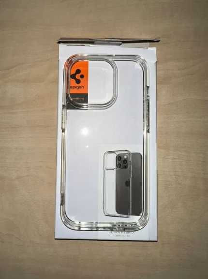 Capa Iphone 14 Pro Silicone Midnight + Spigen Ultra Hybrid (Como nova)