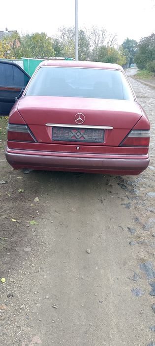 Мерседес w124 e220 m111 інжектор на ходу