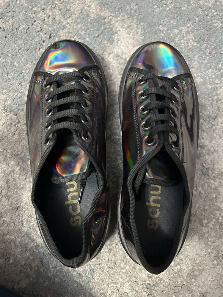 Buty sneakersy na koturnie holograficzne damskie Schuh r 38