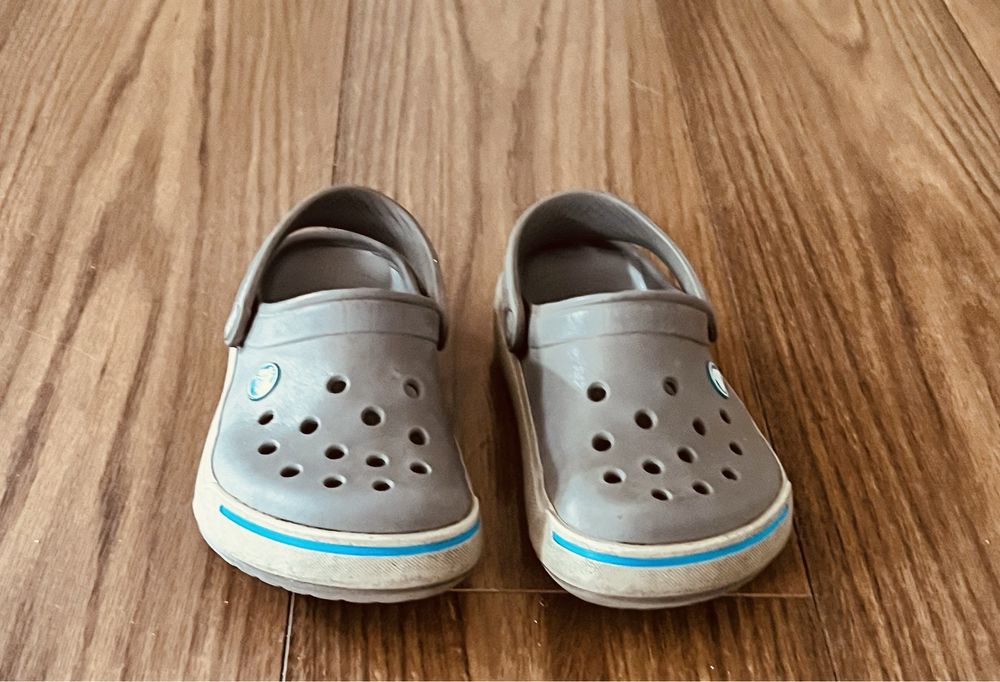 Crocs roz. j2 33/34