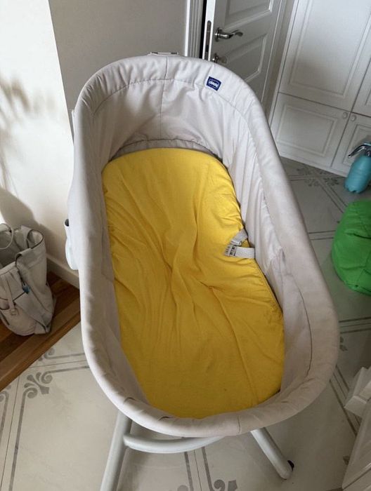 Chicco мобільне ліжечко-стільчик