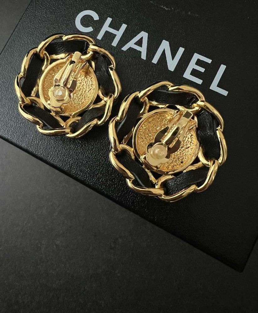 Вінтажні кліпси Chanel
