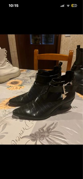 Botas pretas da zara lindas