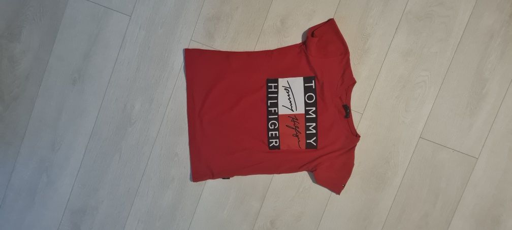Czerwony T-shirt Tommy Hilfilger S L