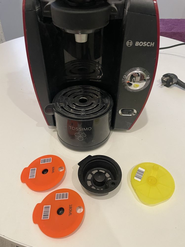 Продам кавоварку bosch tassimo