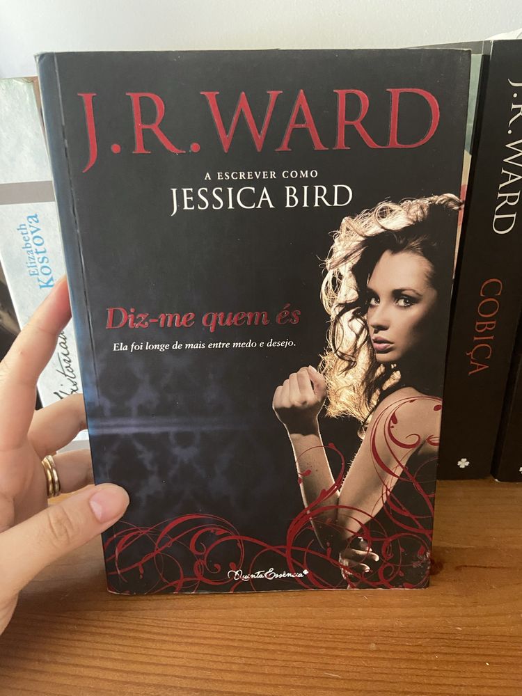 Livro Diz-me quem es de J R Ward