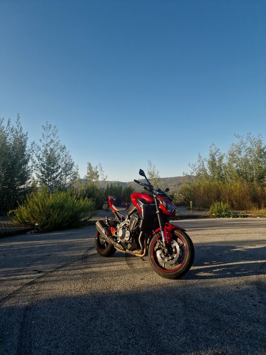 Kawasaki z900 de 2019