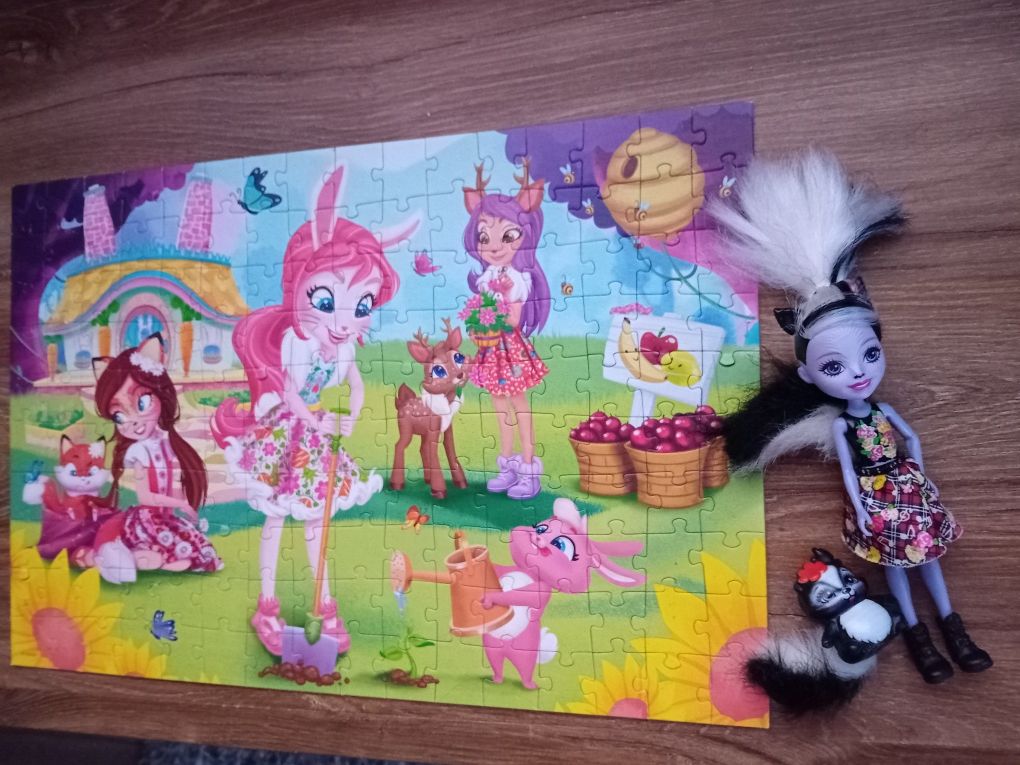 Enchantimals  puzzle + lalka i zwierzątko