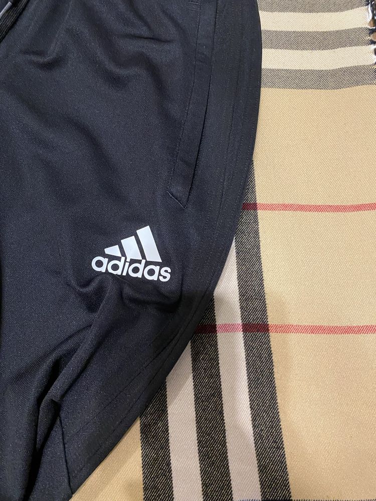 Фірмовий спортивний набір футболка штани оригінал adidas