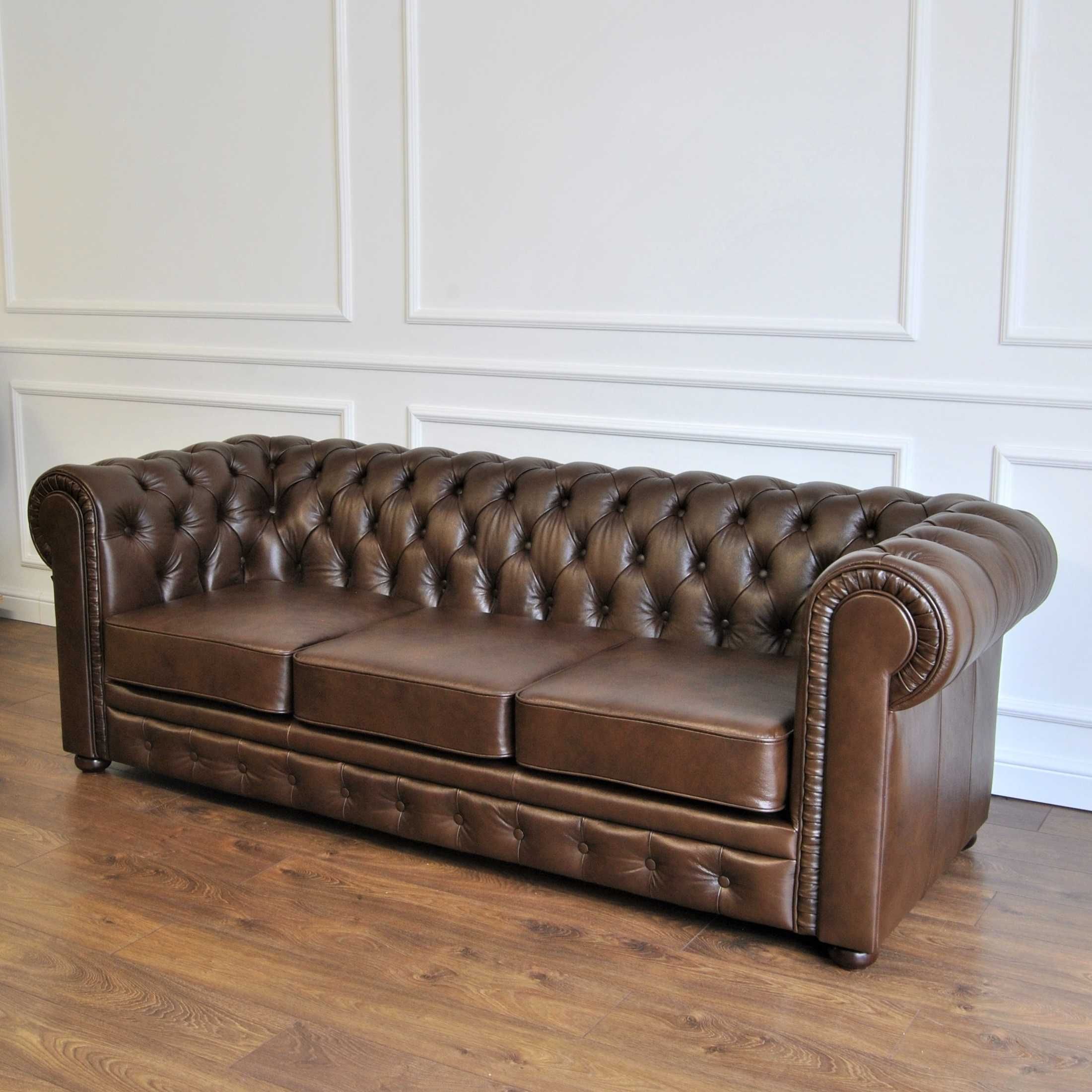 Pikowana sofa chesterfield skórzana 3-osobowa skóra naturalna plisy