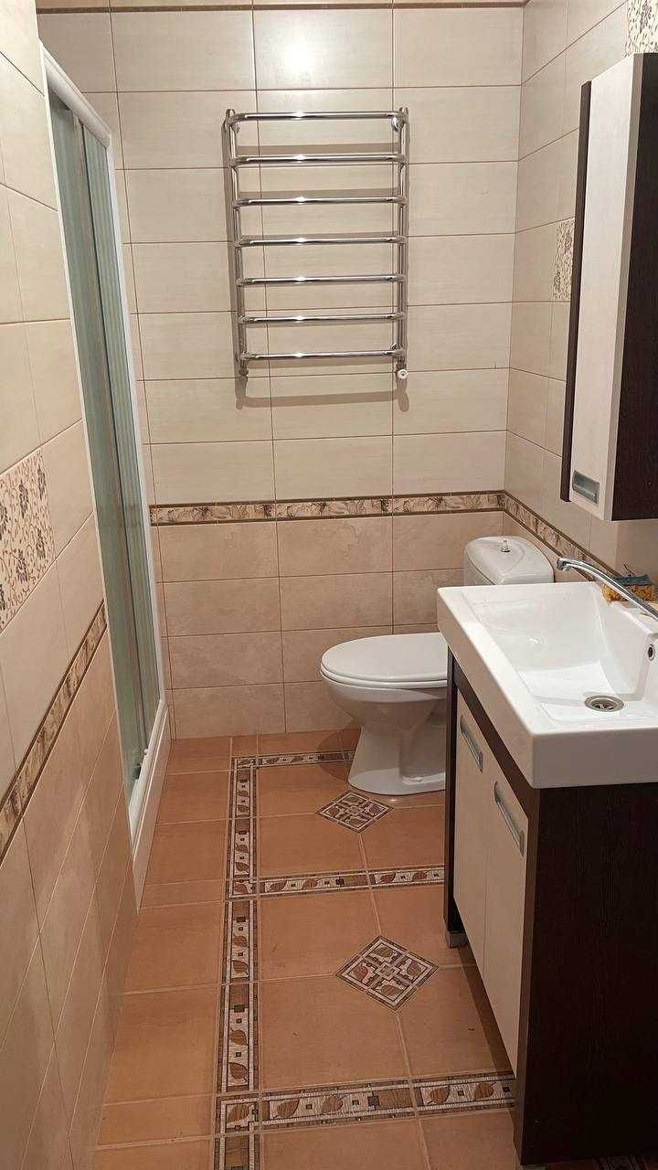 Продається 2-х рівнева квартира, 5 кімнат, р-н лікарні, м. Трускавець!