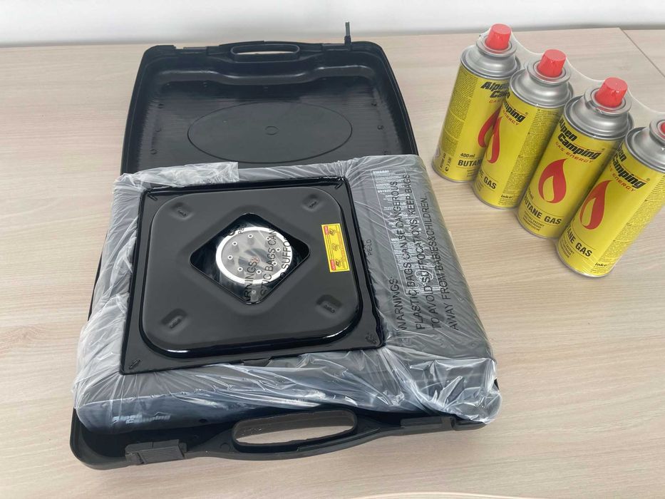 Turystyczna kuchenka gazowa czarna