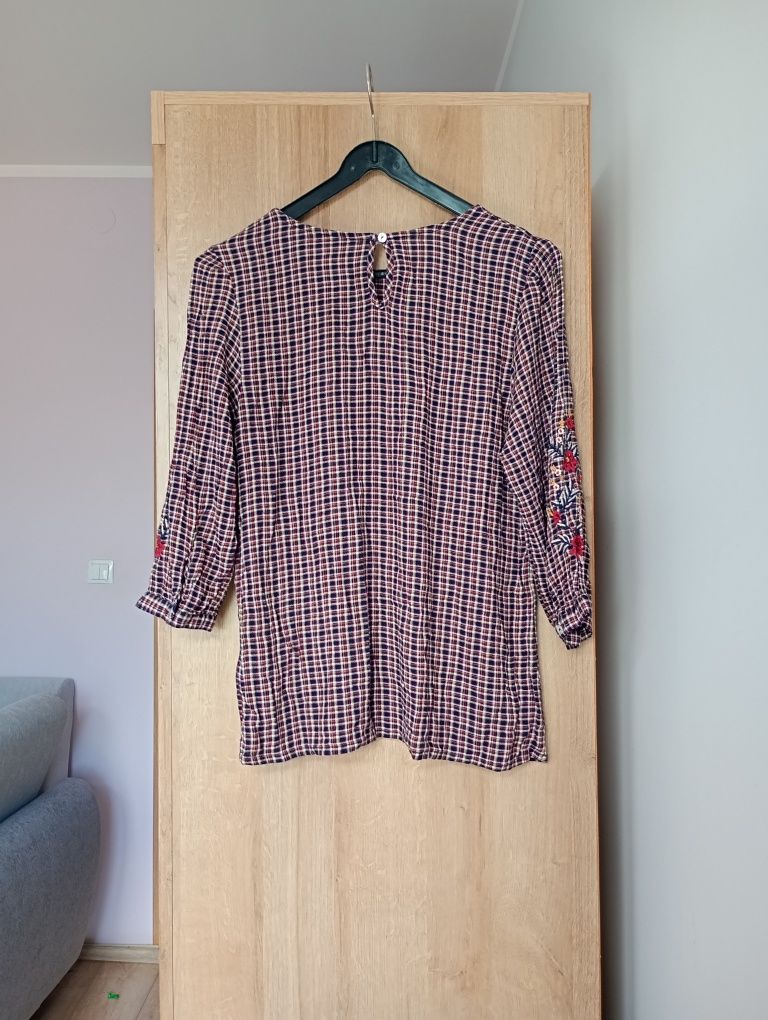 Bluzka w kratkę kratę z haftem w kwiaty wiskoza elegancka tu modna m