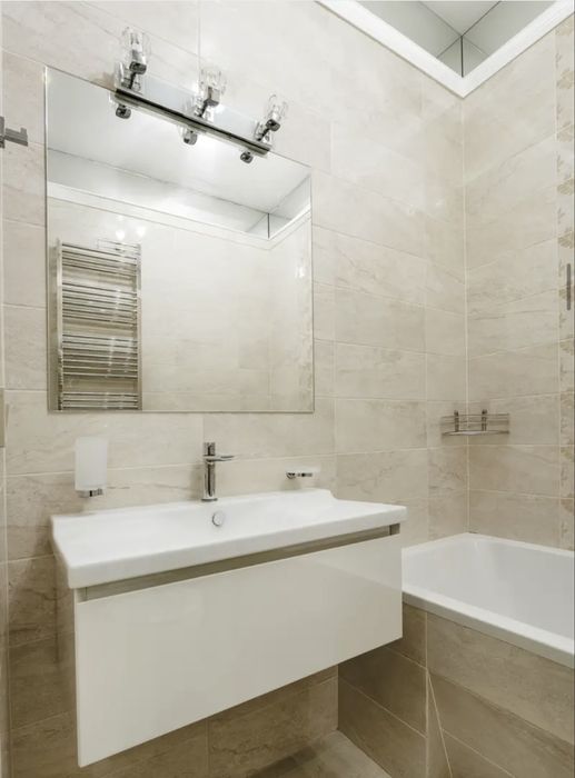 Французький квартал, Печерськ, Либідська , Палац Україна, Тютюнника