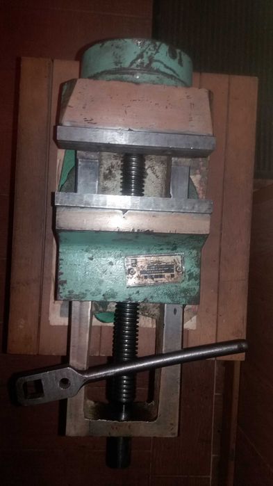 Обмен - Тиски станочные 160 мм. СССР.