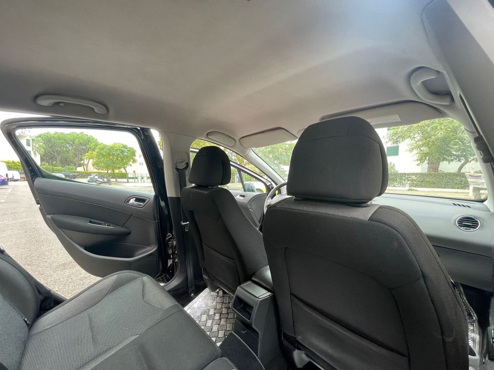 Peugeot 308 ano 2009 diesel, apenas 176mil kms