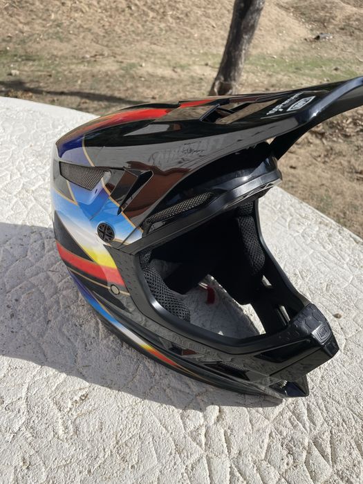 Capacete 100% aircraft