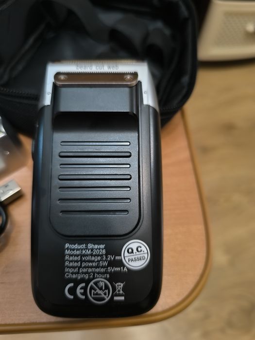 Продам нову електробритву шейвер Kemei KM 2026