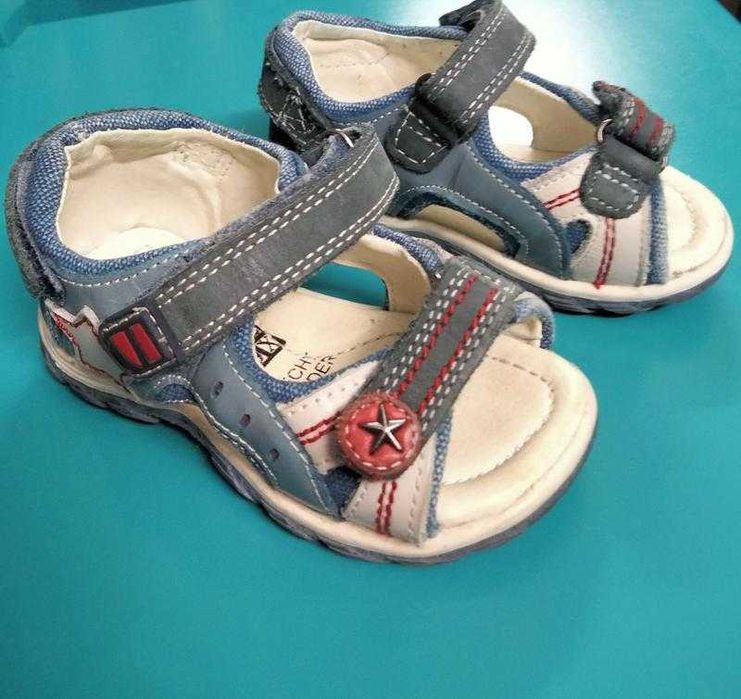 Кожаные детские сандалии (босоножки) B.L.O.X Голландия  21 размер
