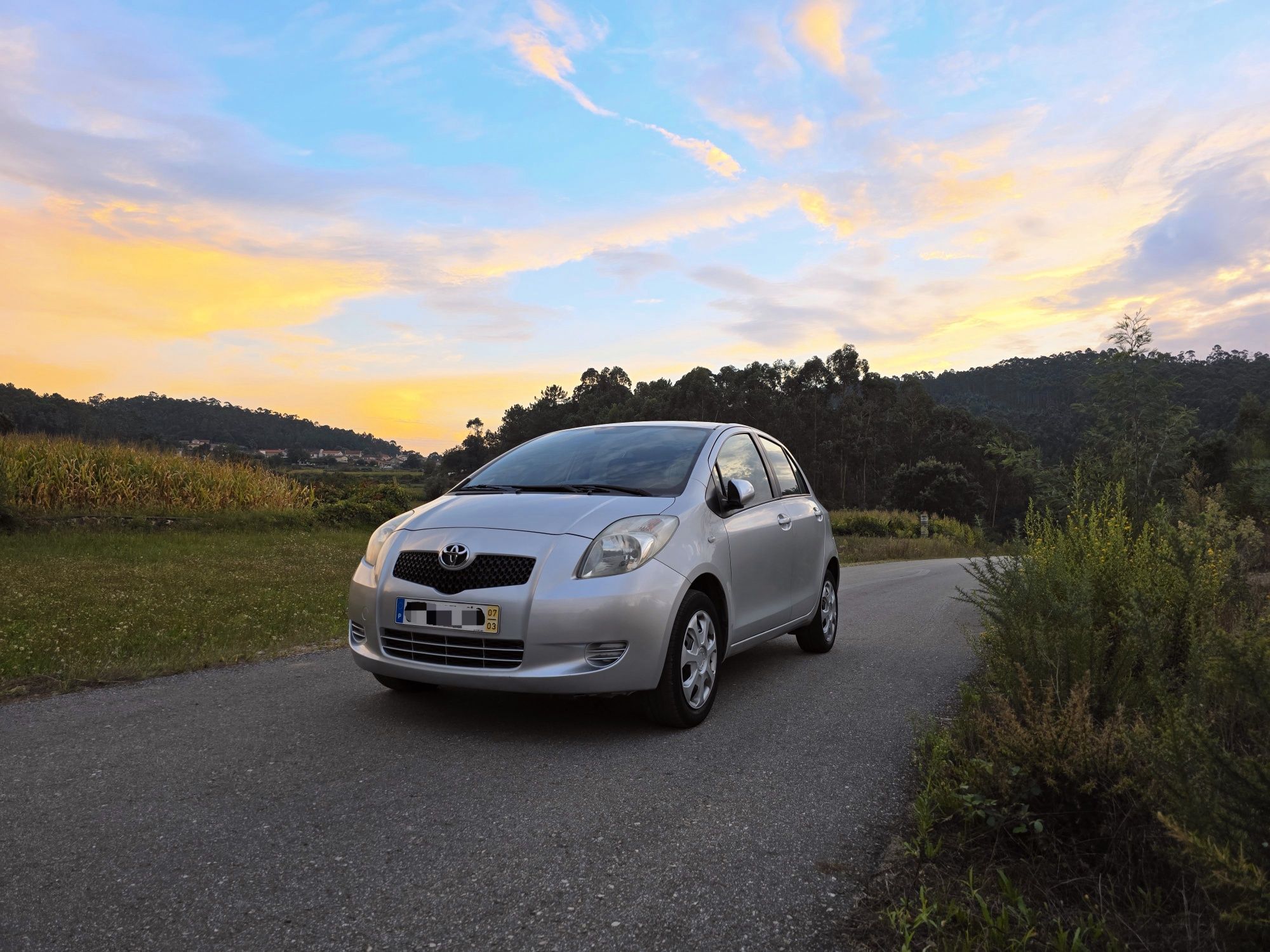 Toyota Yaris 1.0 VVT-i Nacional