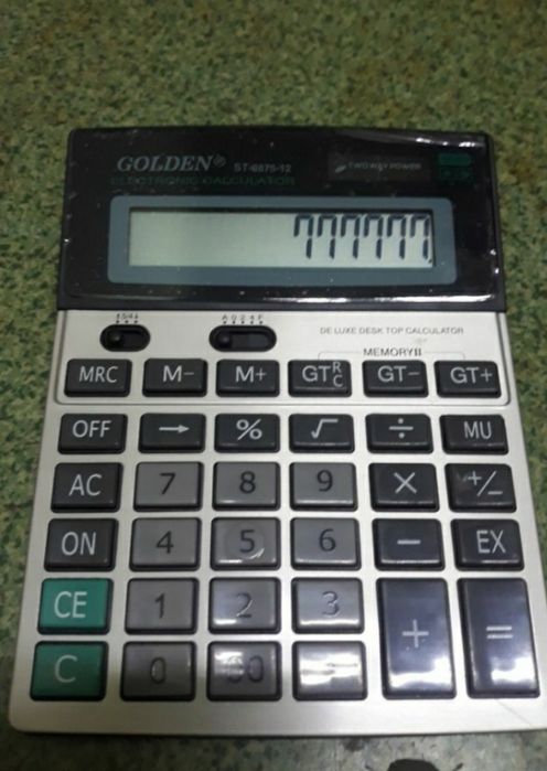Kalkulator duży na baterie