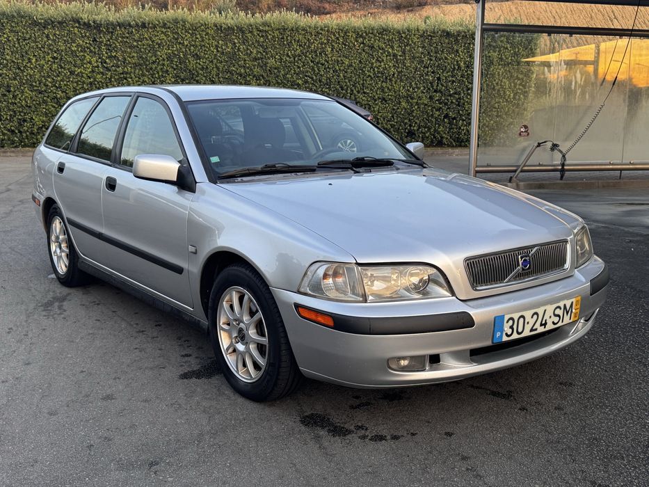 Volvo v40 2001 GPL