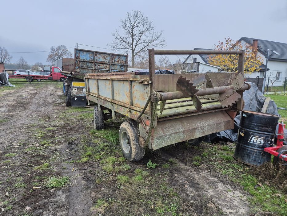 Rozrzutnik obornika 4 t Czarna Białostocka