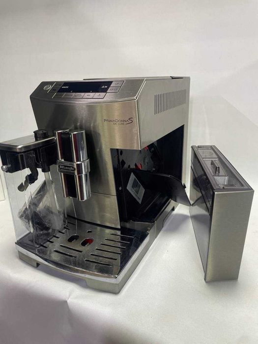 Кавоварка Delonghi Prima Donna S De Luxe гарантія та новий молочник