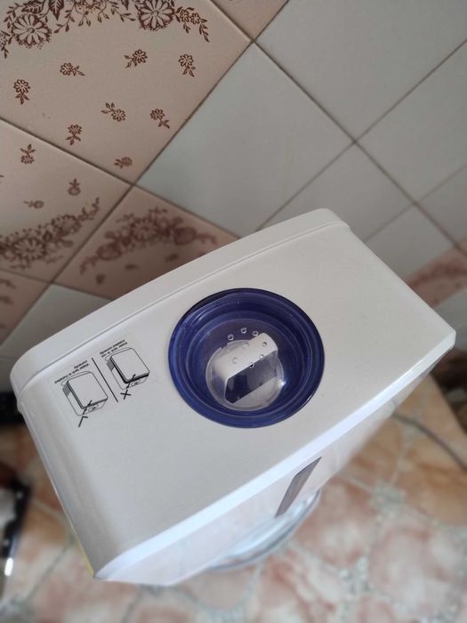 Зволожувач повітря Gorenje H50DW.