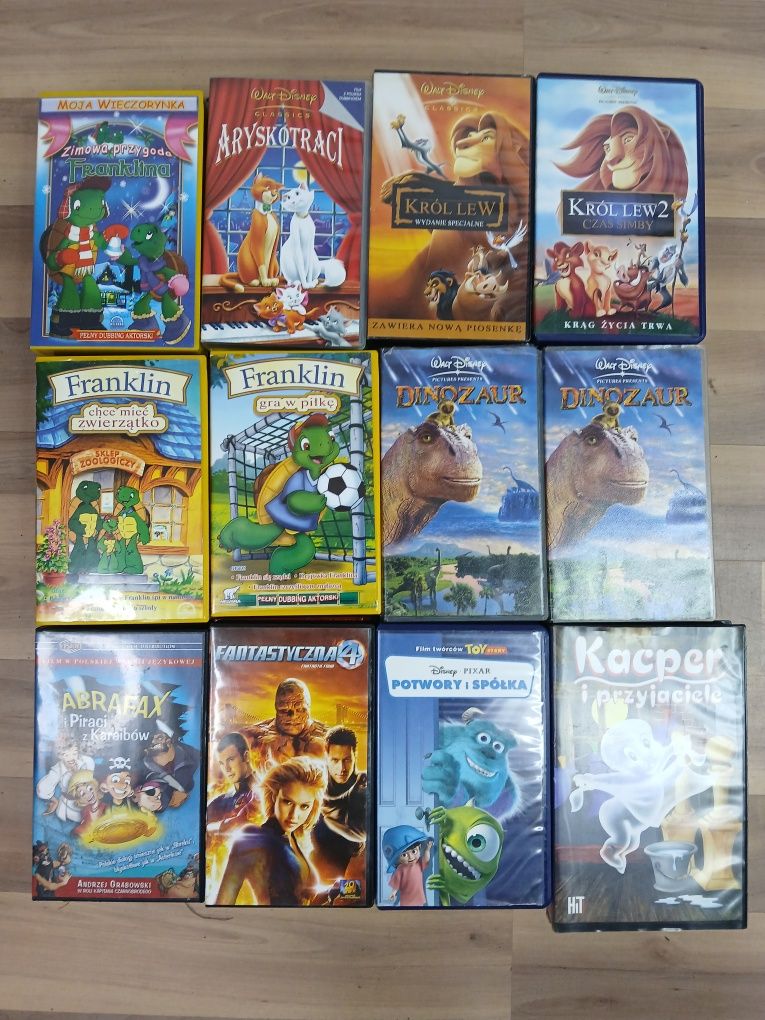 Kasety VHS bajki różne 48 sztuk