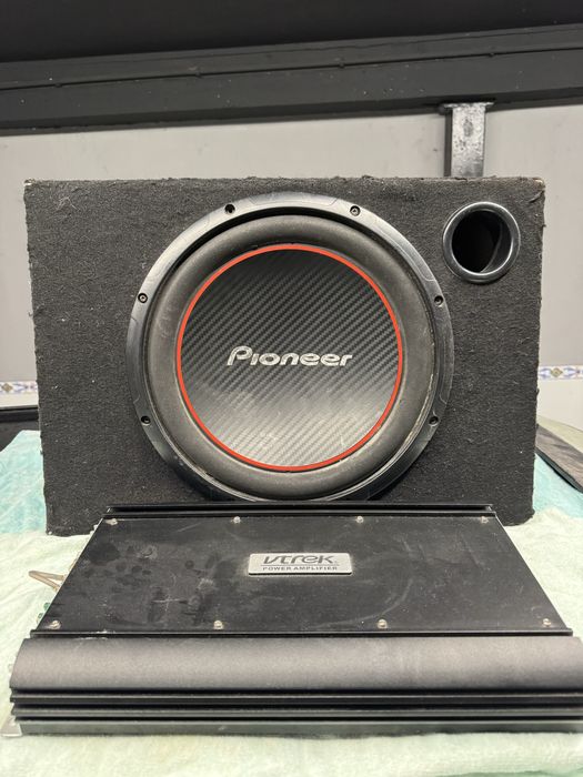 Subwoofer Pioneer 300rms + amplificador