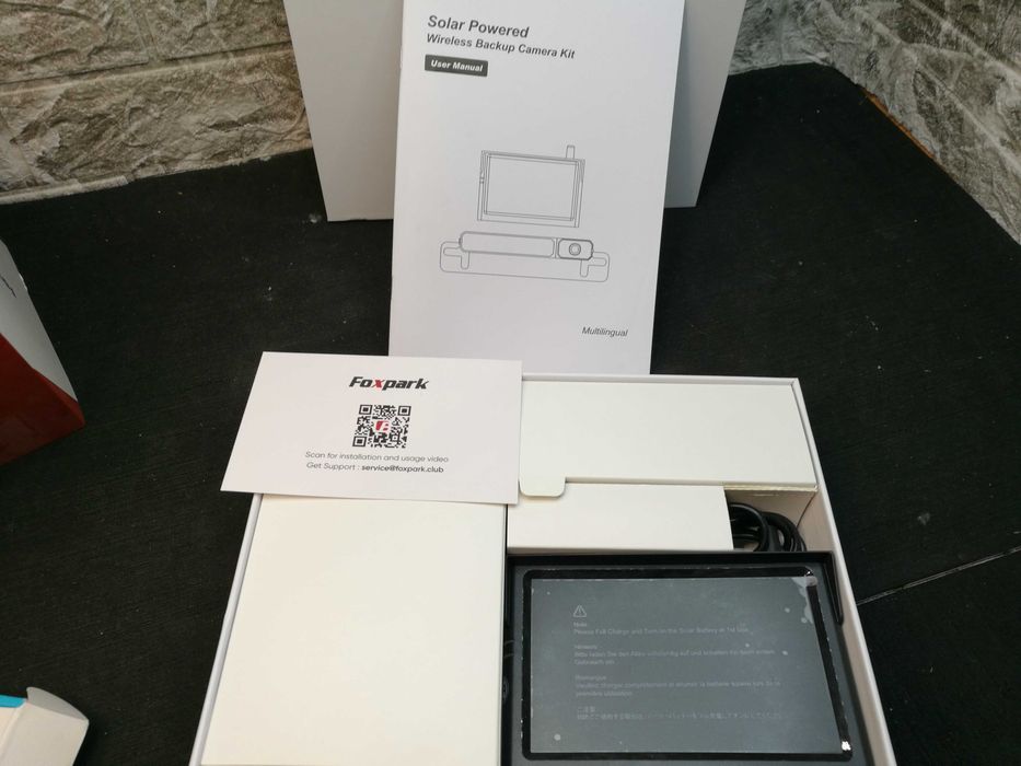 Сонячна бездротова камера заднього виду Foxpark Solar 3  з монітором