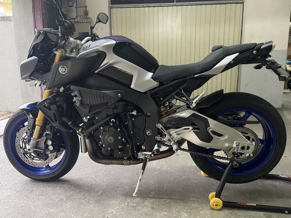 MT-10 SP 2021 Akrapovic