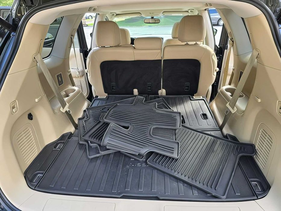 Nissan Pathfinder      2017