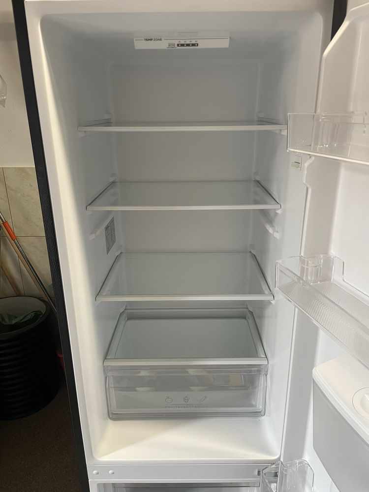 Lodówka na sprzedaż