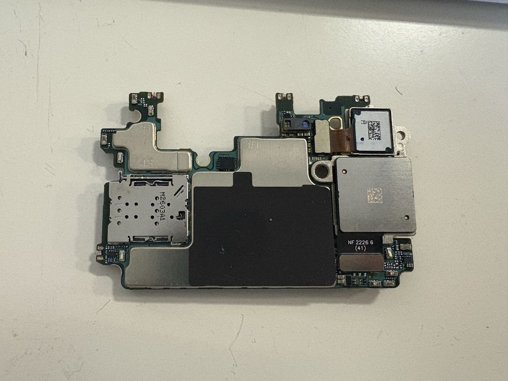 Płyta główna + aparaty główne Samsung Z Flip 4 8/128GB mozliwe FRP